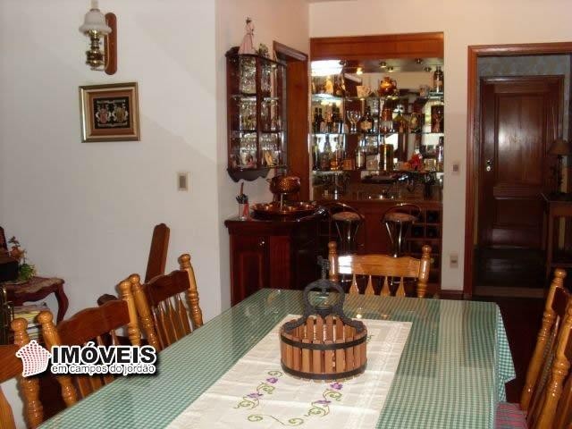 0 para Apartamentos - Venda em Campos do Jordão