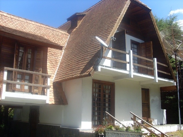 0 para Casas - Venda em Campos do Jordão
