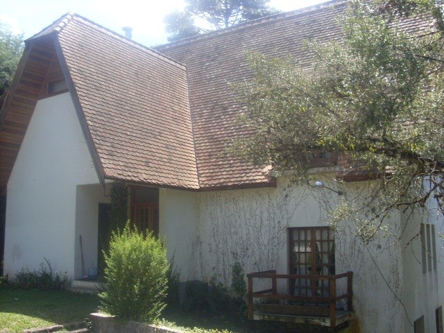 0 para Casas - Venda em Campos do Jordão