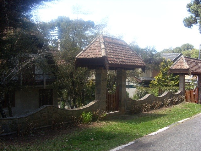 0 para Casas - Venda em Campos do Jordão
