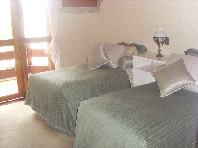 0 para Apartamentos - Venda em Campos do Jordão