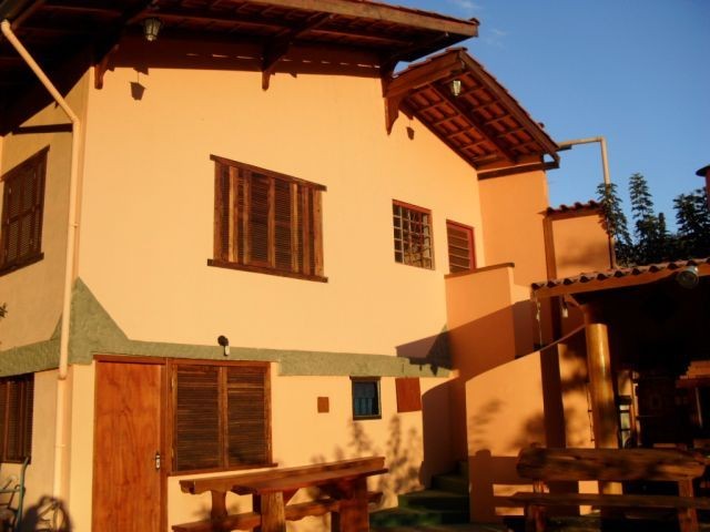 0 para Casas - Venda em Campos do Jordão