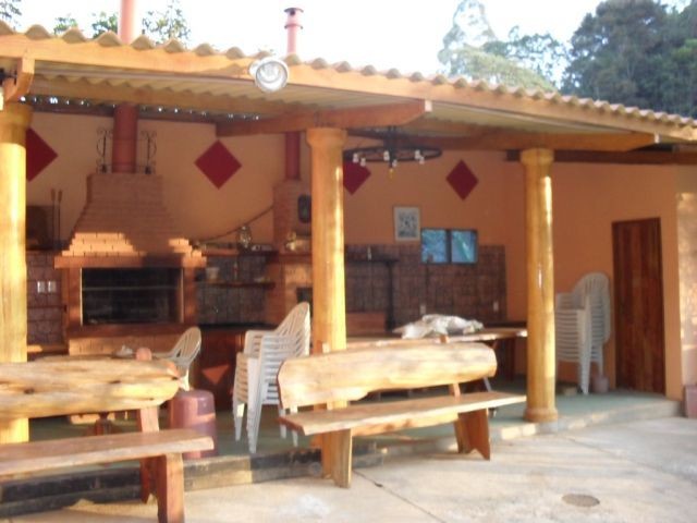 0 para Casas - Venda em Campos do Jordão