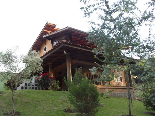 0 para Casas - Venda em Campos do Jordão