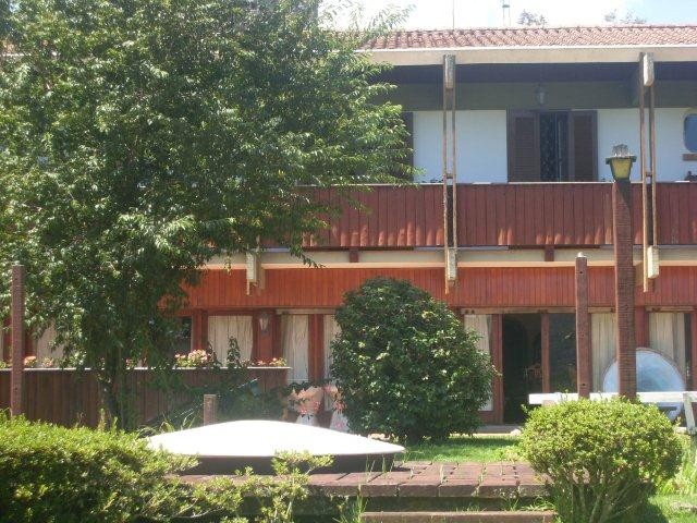 0 para Casas - Venda em Campos do Jordão