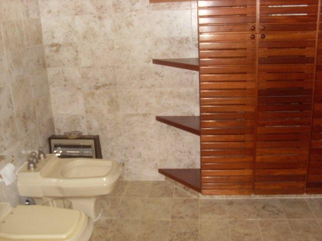 0 para Casas - Venda em Campos do Jordão