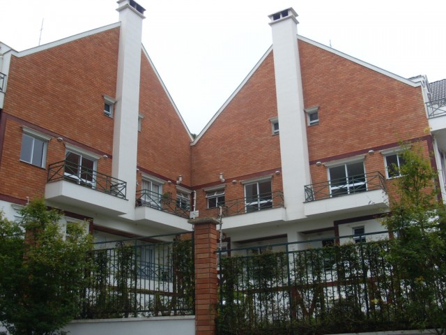0 para Apartamentos - Venda em Campos do Jordão