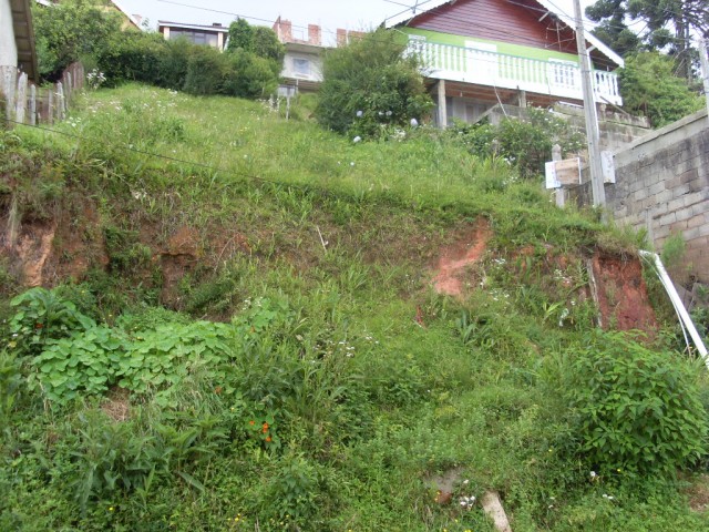 0 para Terrenos - Venda em Campos do Jordão