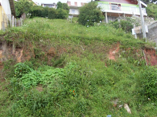 0 para Terrenos - Venda em Campos do Jordão