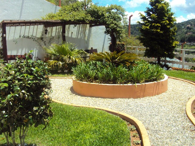 0 para Casas - Venda em Campos do Jordão