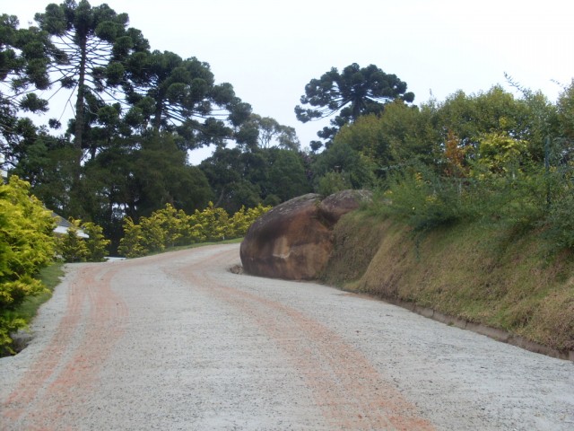 0 para Terrenos - Venda em Campos do Jordão