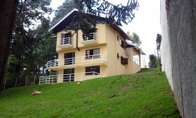 0 para Casas - Venda em Campos do Jordão