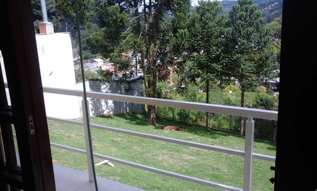 0 para Casas - Venda em Campos do Jordão