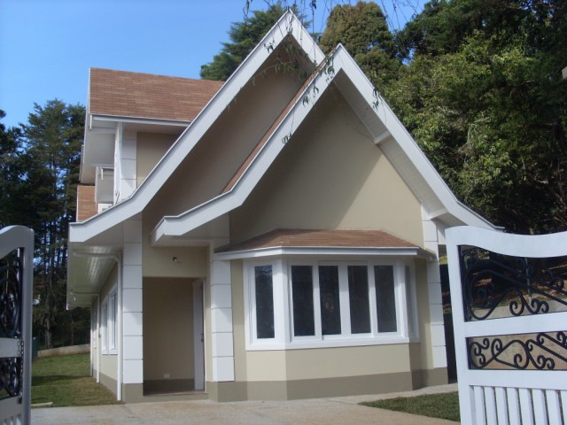 0 para Casas - Venda em Campos do Jordão