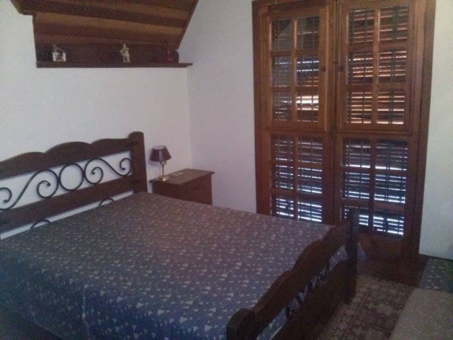0 para Casas - Locação Temporária  em Campos do Jordão