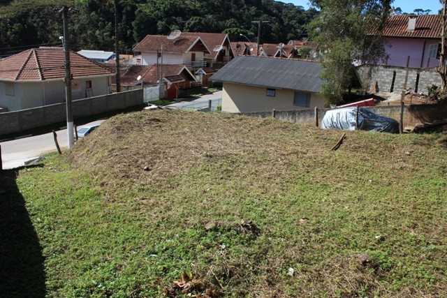 0 para Terrenos - Venda em Campos do Jordão