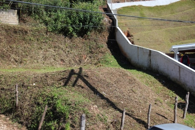 0 para Terrenos - Venda em Campos do Jordão