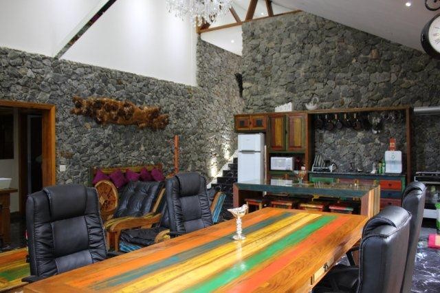 0 para Casas - Venda em Campos do Jordão