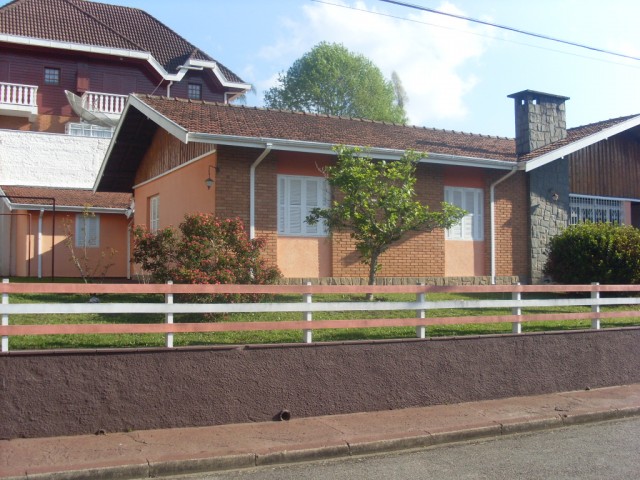 0 para Casas - Venda em Campos do Jordão