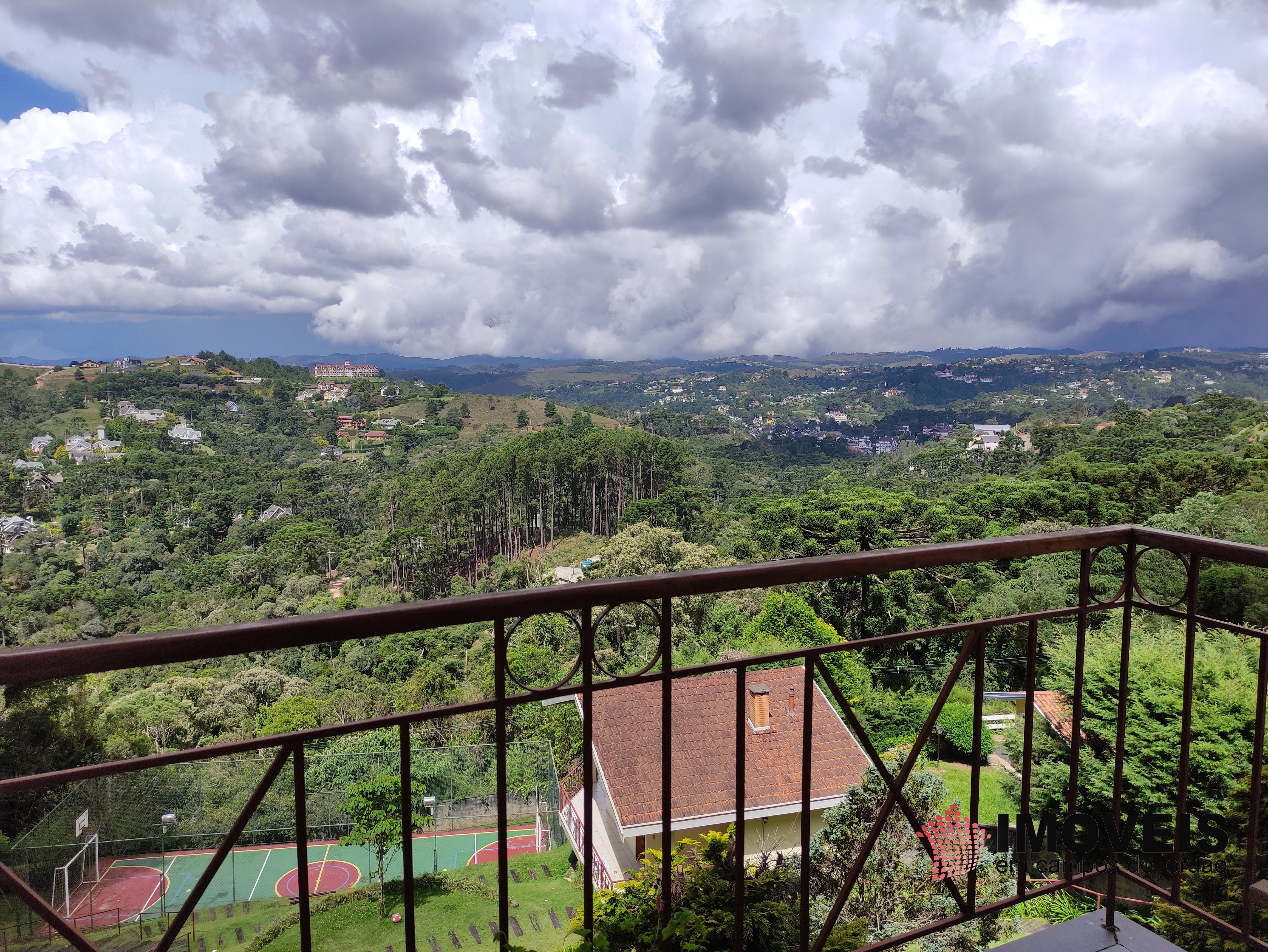 0 para Apartamentos - Venda em Campos do Jordão