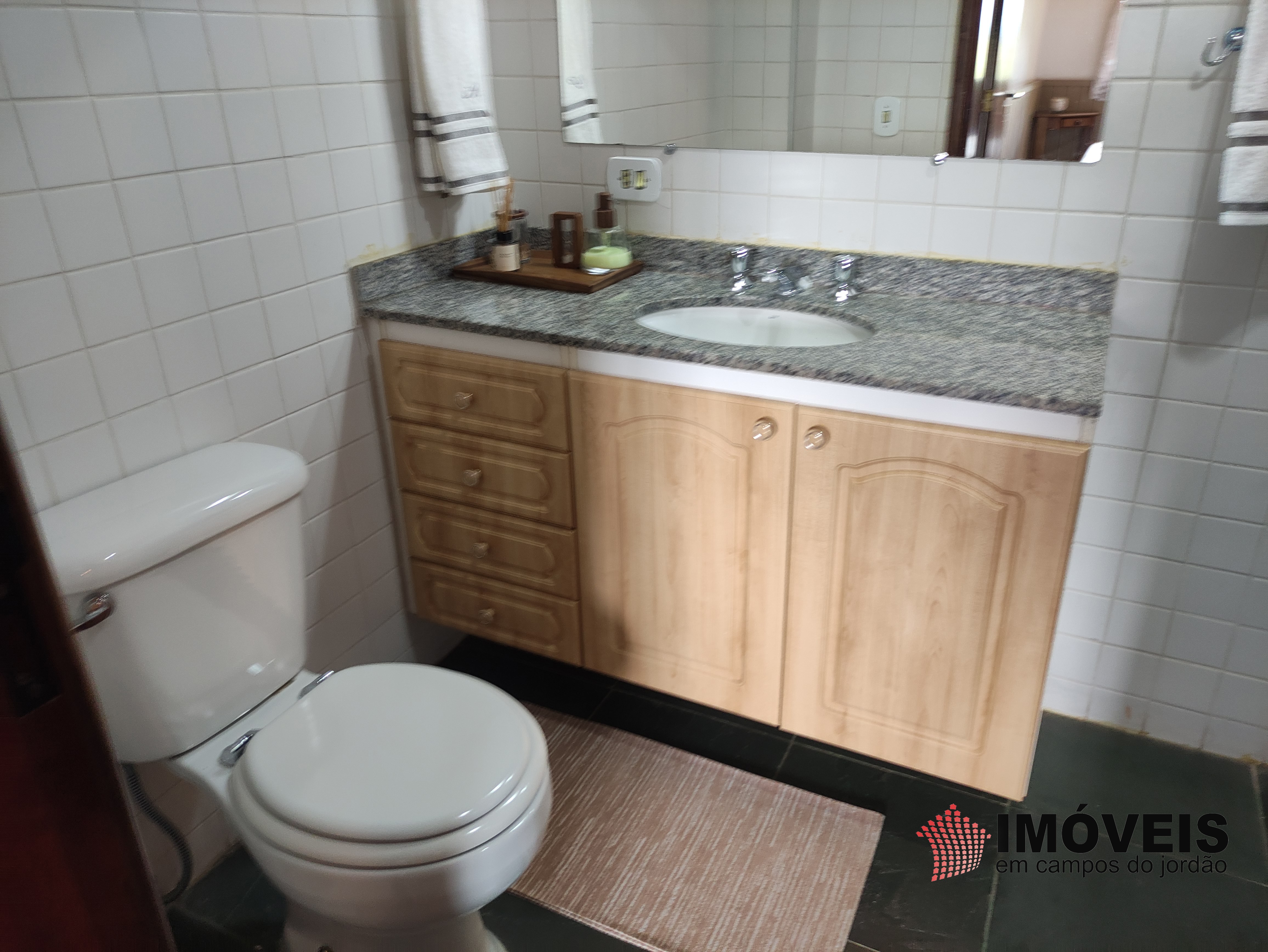 0 para Apartamentos - Venda em Campos do Jordão