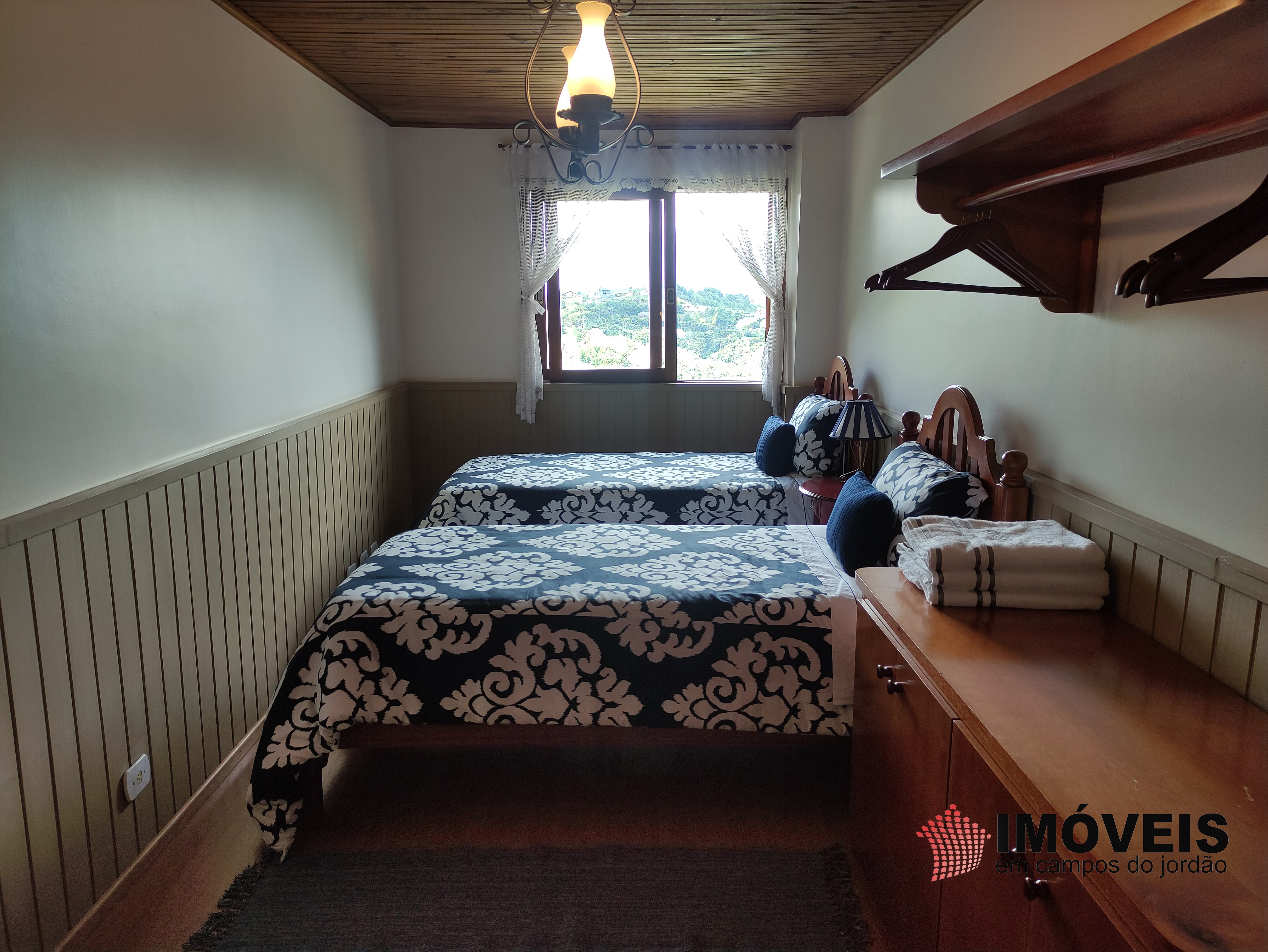 0 para Apartamentos - Venda em Campos do Jordão