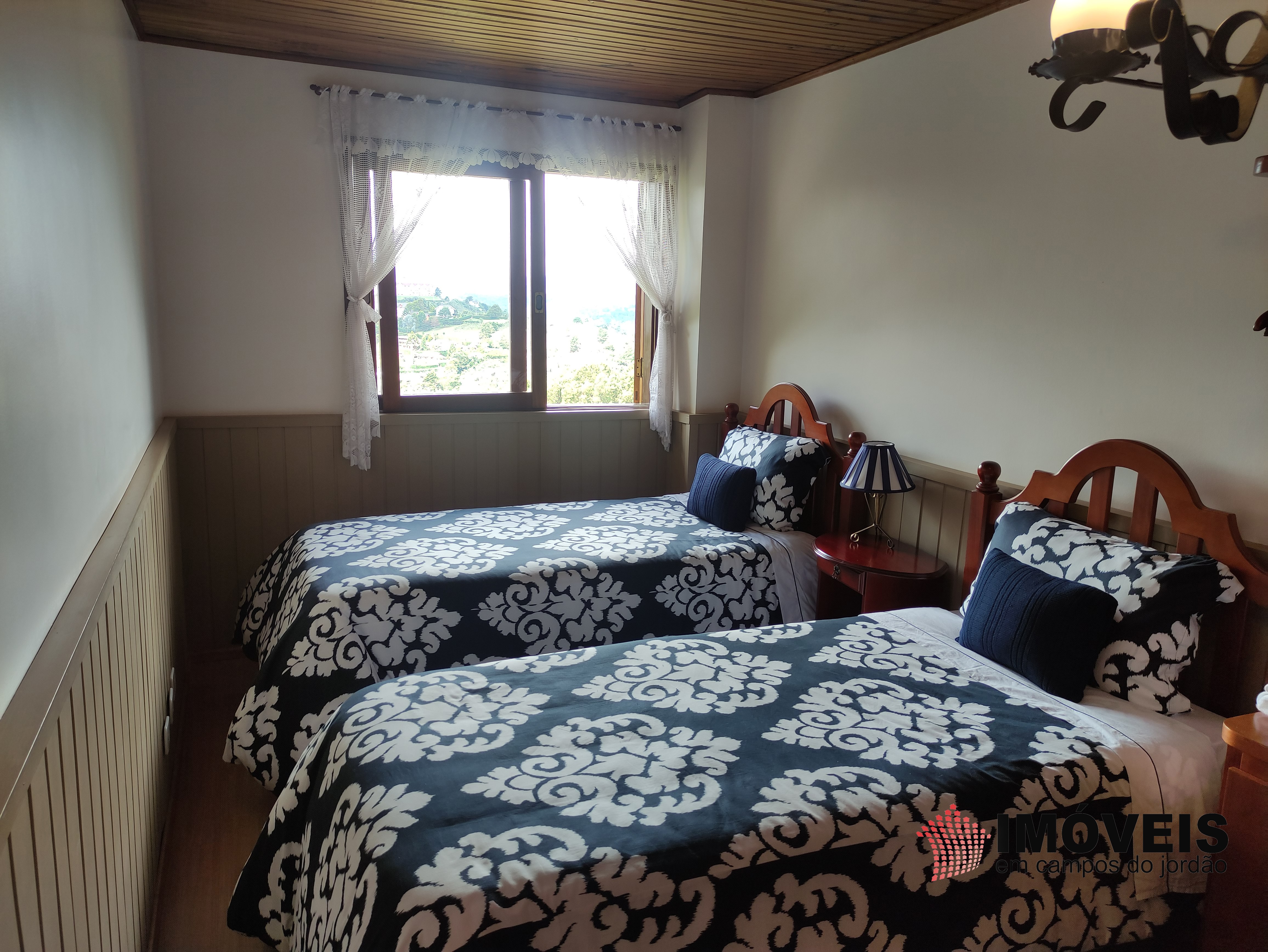 0 para Apartamentos - Venda em Campos do Jordão