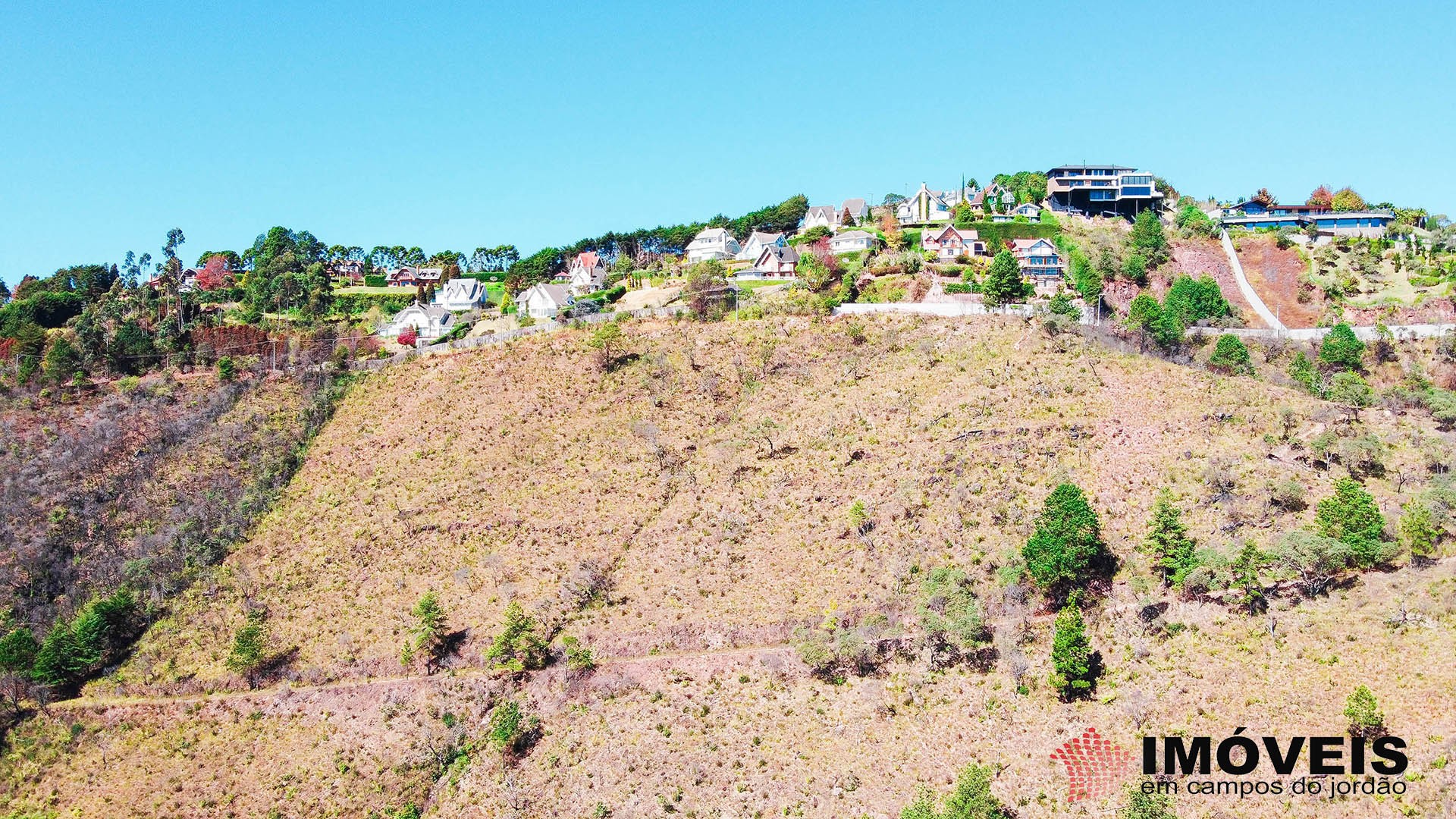 0 para Terrenos - Venda em Campos do Jordão