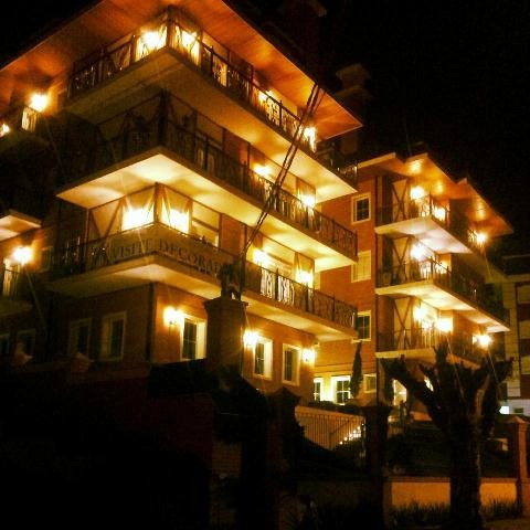 0 para Apartamentos - Venda em Campos do Jordão