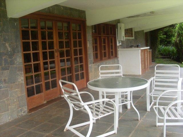 0 para Casas - Locação Temporária  em Campos do Jordão