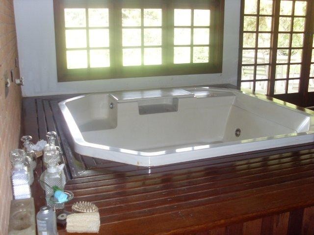 0 para Casas - Locação Temporária  em Campos do Jordão