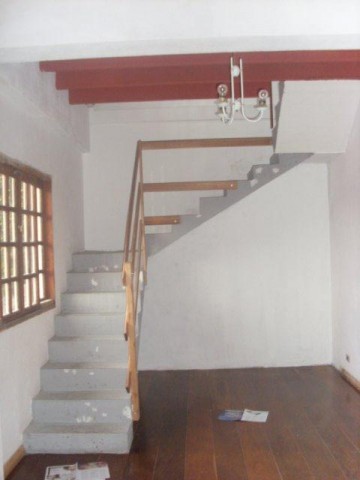 0 para Casas - Venda em Campos do Jordão
