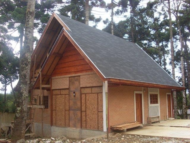 0 para Casas - Venda em Campos do Jordão