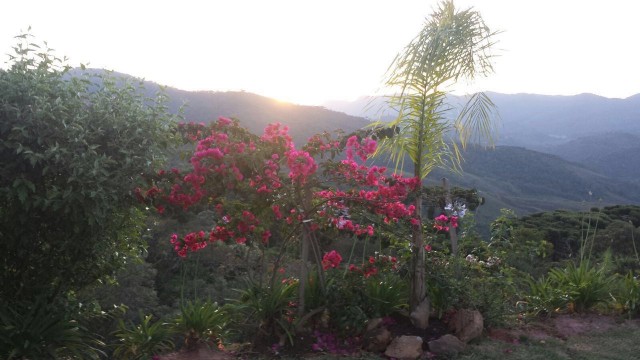 1 para Casas - Venda em Campos do Jordão