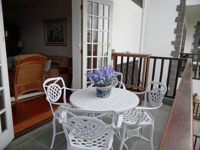 0 para Apartamentos - Venda em Campos do Jordão
