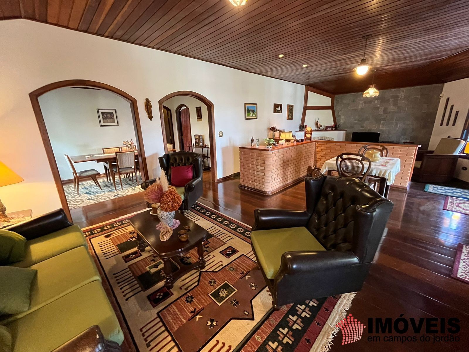 0 para Casas - Venda em Campos do Jordão