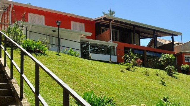 0 para Casas - Venda em Campos do Jordão