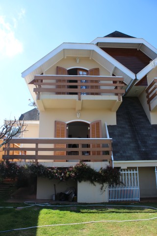 0 para Casas - Venda em Campos do Jordão