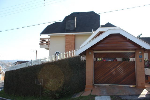 0 para Casas - Venda em Campos do Jordão