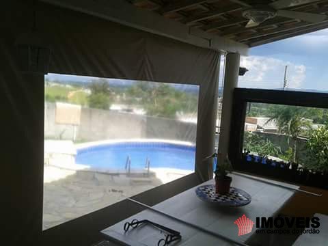 0 para Casas - Venda em Campos do Jordão