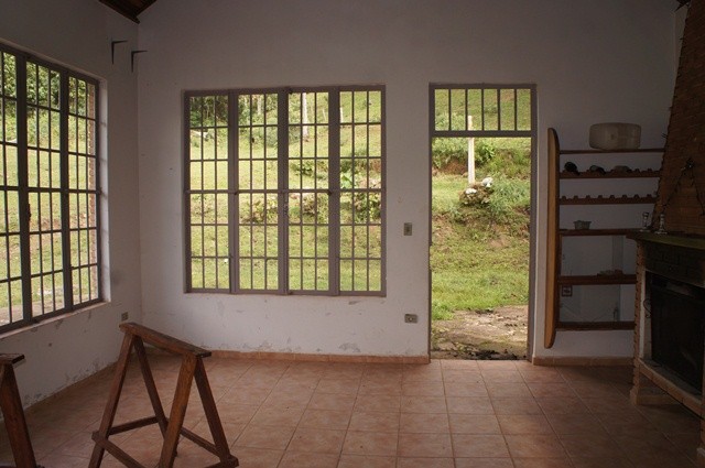0 para Casas - Venda em Campos do Jordão
