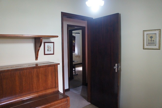 0 para Casas - Venda em Campos do Jordão