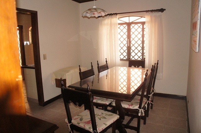 0 para Casas - Venda em Campos do Jordão