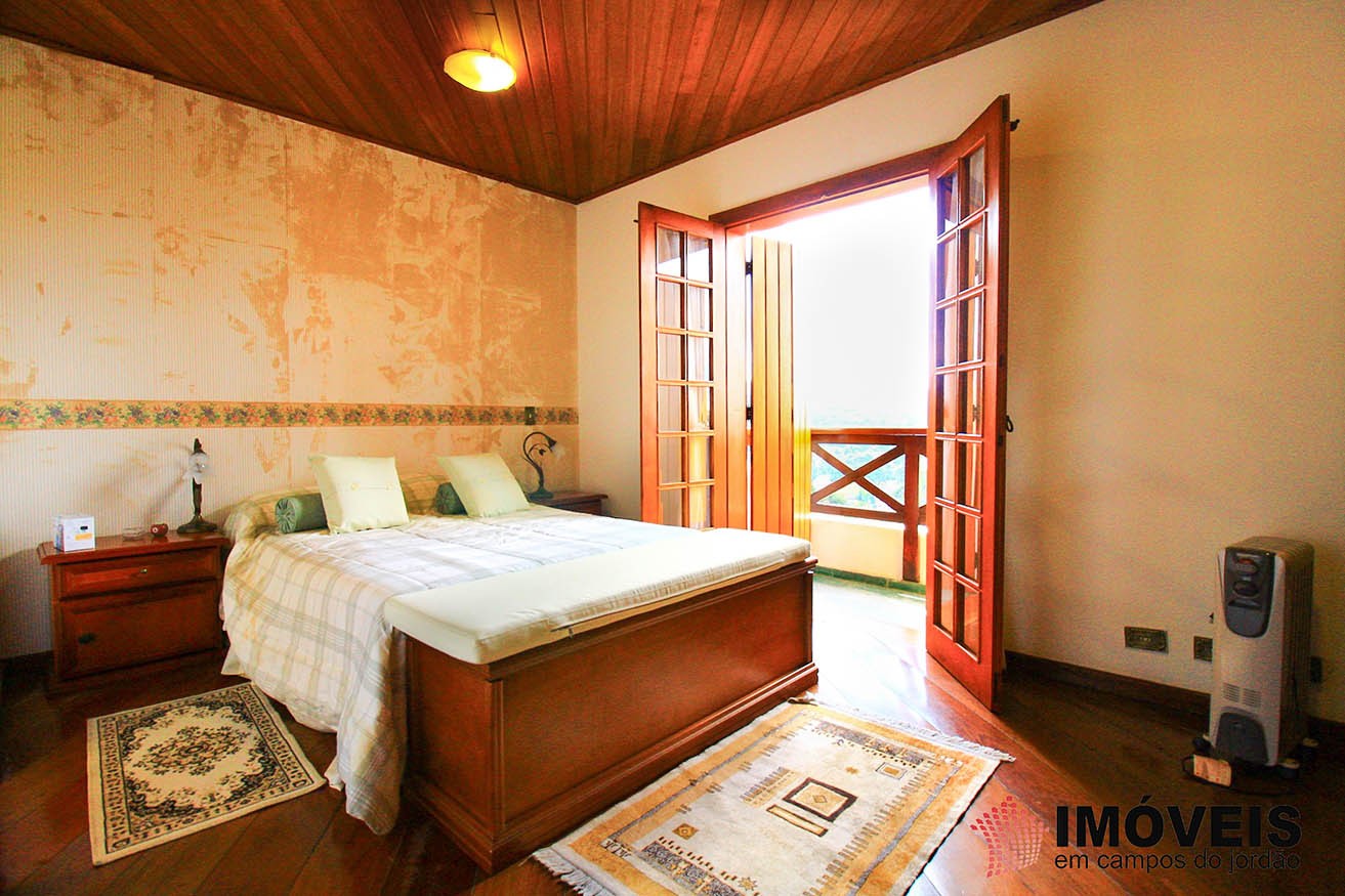 1 para Apartamentos - Venda em Campos do Jordão