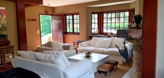 0 para Casas - Venda em Campos do Jordão