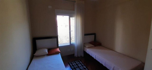 1 para Apartamentos - Venda em Campos do Jordão