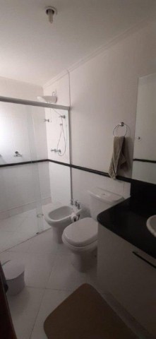 1 para Apartamentos - Venda em Campos do Jordão
