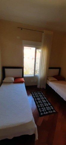 1 para Apartamentos - Venda em Campos do Jordão