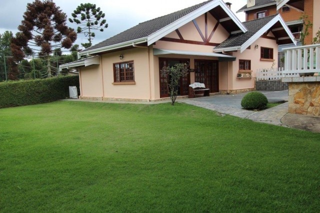 0 para Casas - Venda em Campos do Jordão
