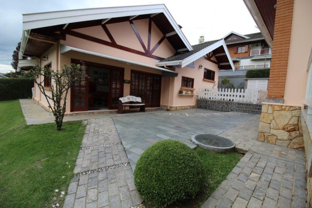 0 para Casas - Venda em Campos do Jordão